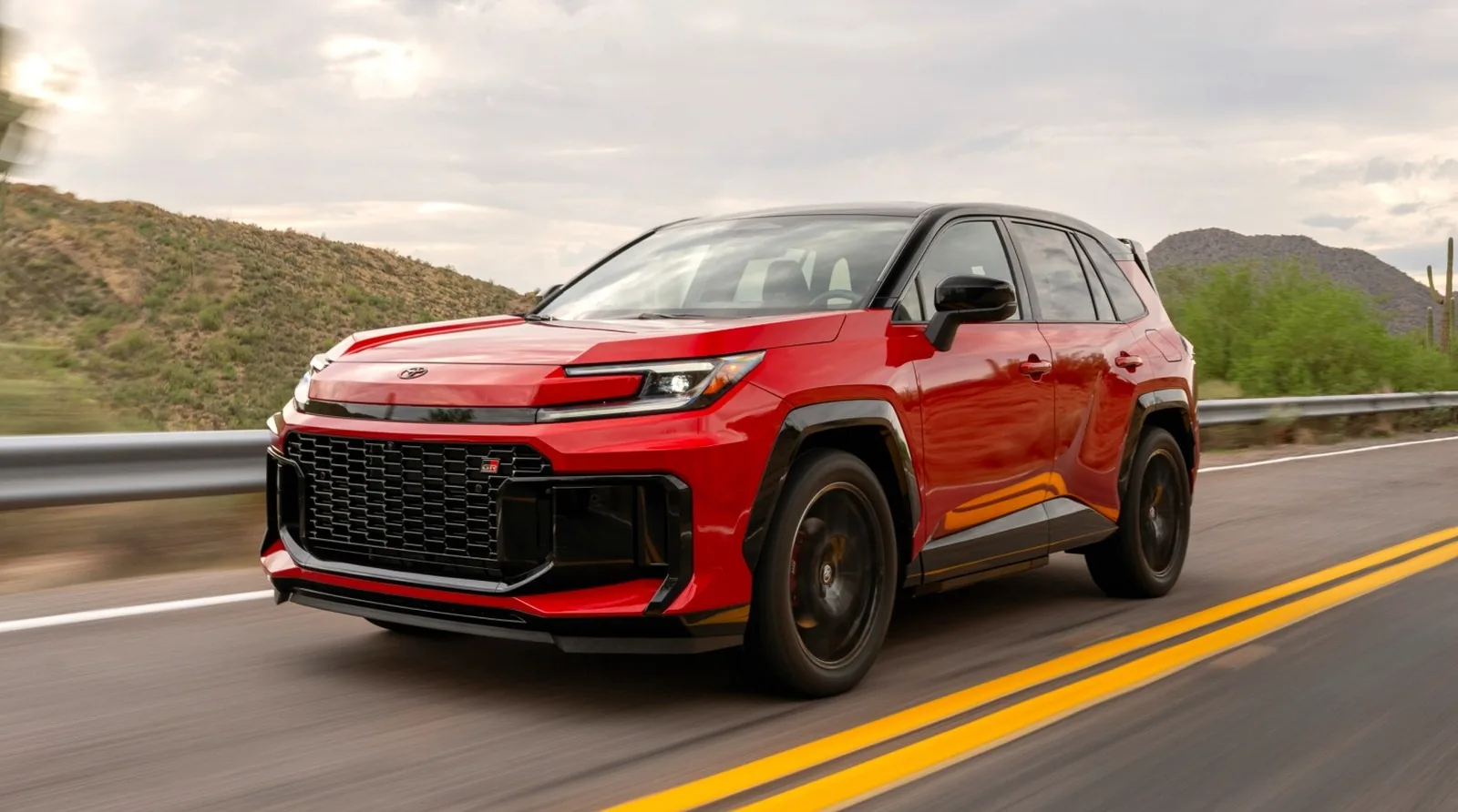 2026 Toyota RAV4 GR Sport Hızlanma Testinde Klasik Spor Araçları Geride Bıraktı