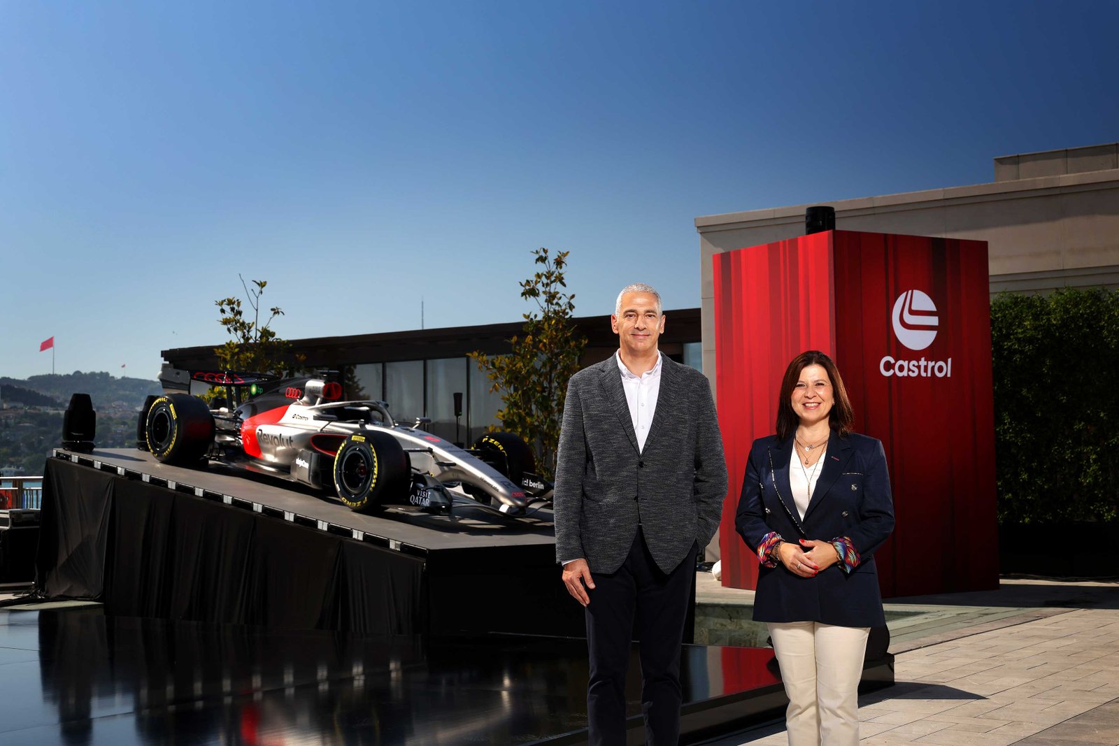 Audi R26 Showcar İstanbul'da: Audi ve Castrol, Formula 1®'in Yeni Dönemini Anlattı