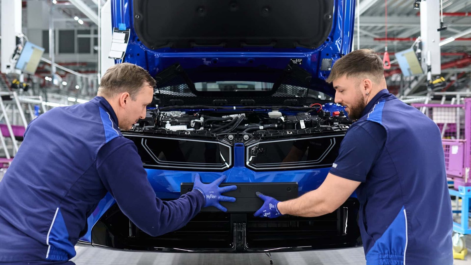 BMW i3'ün Seri Üretimi Münih'te Başladı: Elektrikli Geleceğe Adım