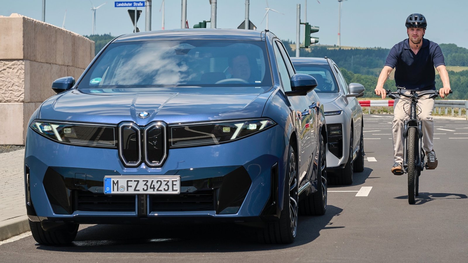 BMW Neue Klasse ile Gelişmiş Güvenlik ve Kapı Kilitleme Teknolojilerini Tanıttı