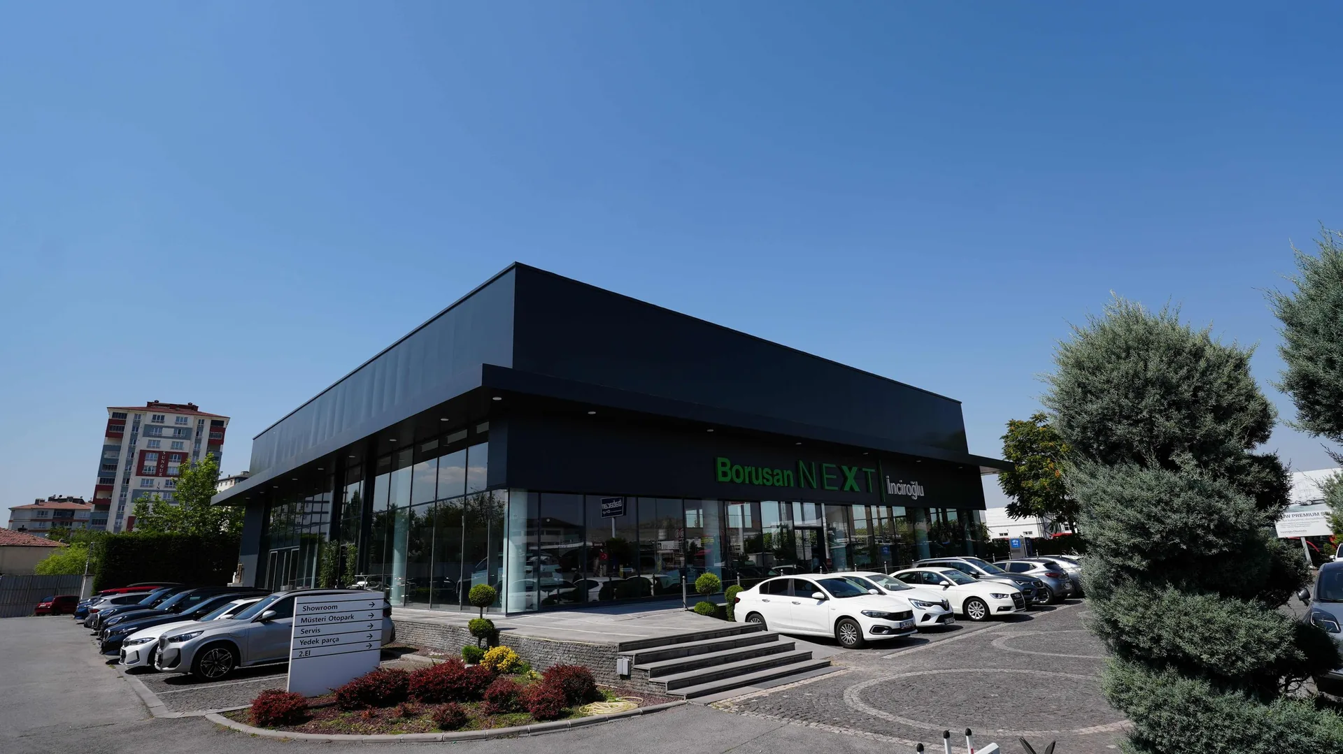 Borusan Next Yetkili Satıcı Ağını Büyütüyor: Kayseri İnciroğlu Showroomu Hizmete Girdi