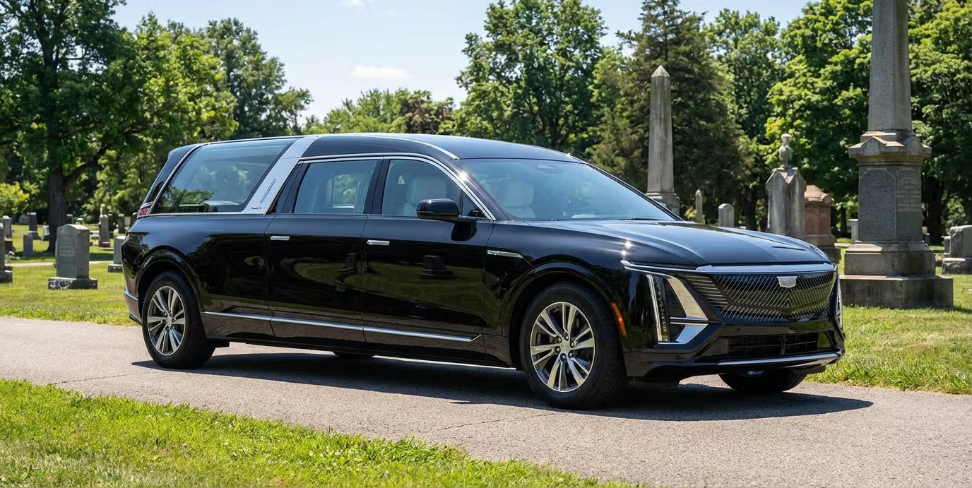Cadillac Lyriq Cenaze Aracı: Son Yolculuğunuz Elektrikli