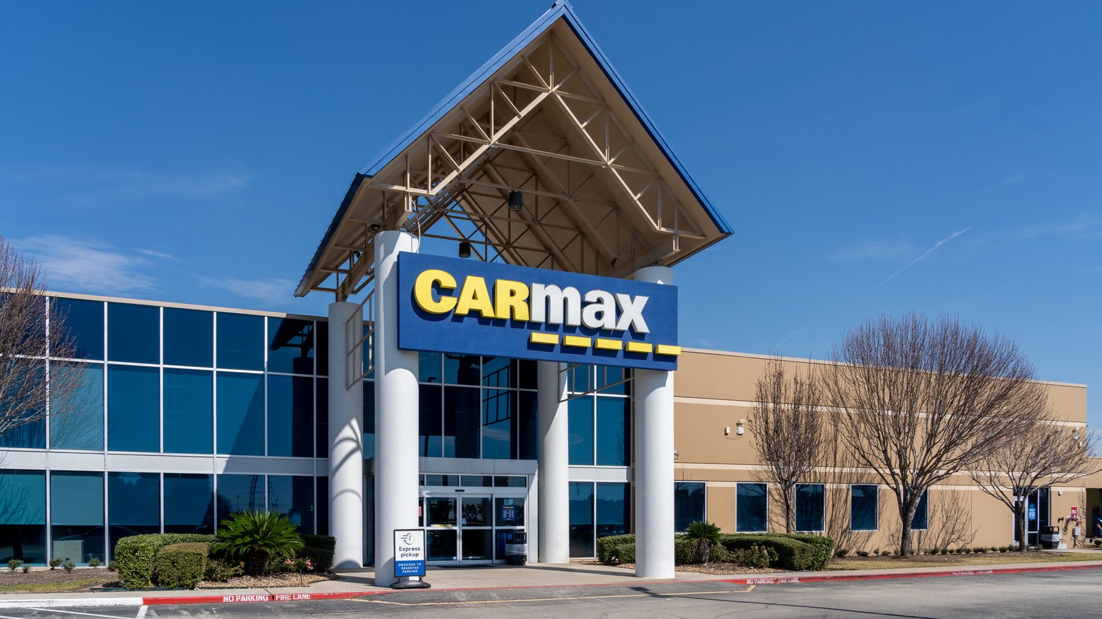 CarMax Online Araç Teklifleri Neden Değişiyor? İkinci Elde Fiyat Revizesinin Sırrı