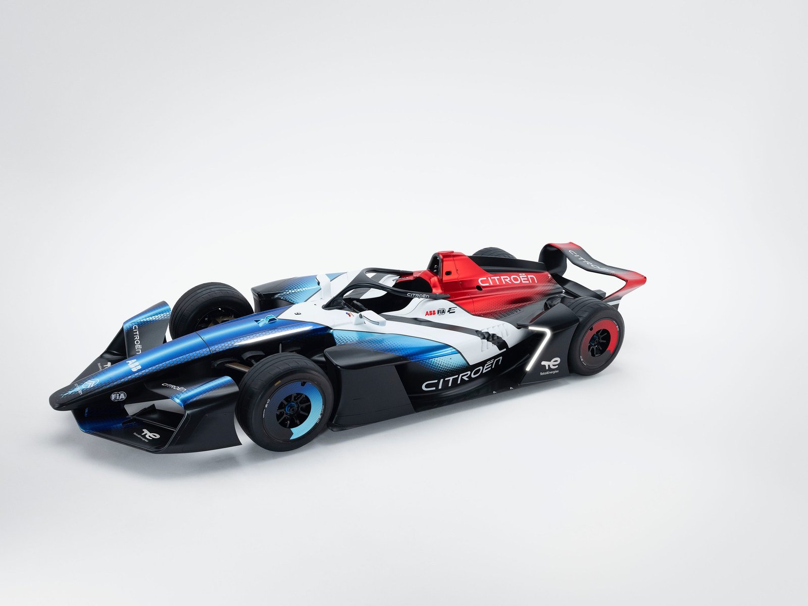 Citroën Racing Yeni GEN4 İle Formula E’deki İddiasını Büyütüyor