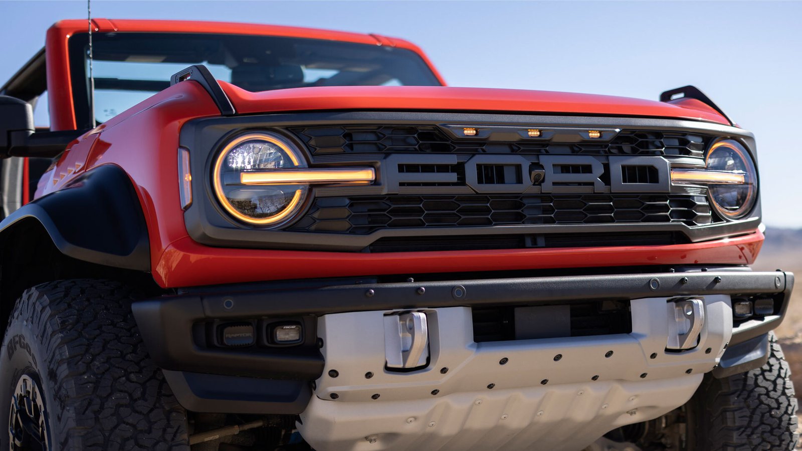 Ford Bronco Raptor R Hayalleri Suya Düştü: V8 Motorlu Canavar Gelmeyecek