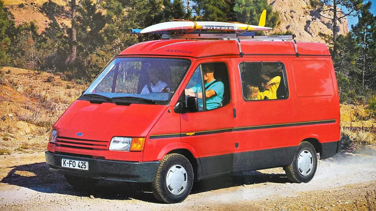Ford Nugget Kamper Van 40 Yaşında: Minik Karavanın Evrimi