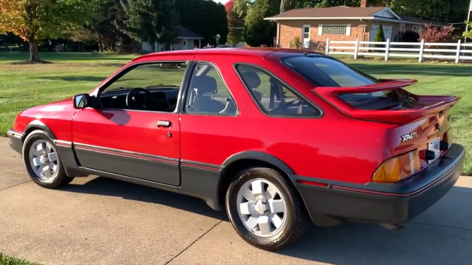 Ford’un Amerika’daki Sierra Hayali: Merkur XR4Ti Neden Efsane Olamadı?