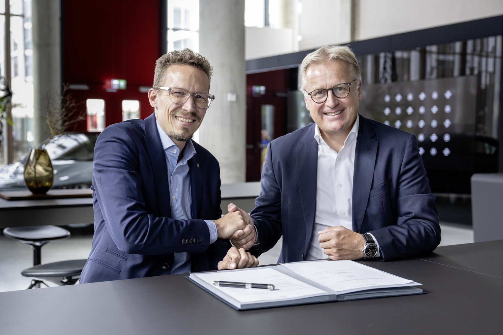 FUCHS ve Mercedes-Benz Stratejik İş Ortaklığını Uzattı
