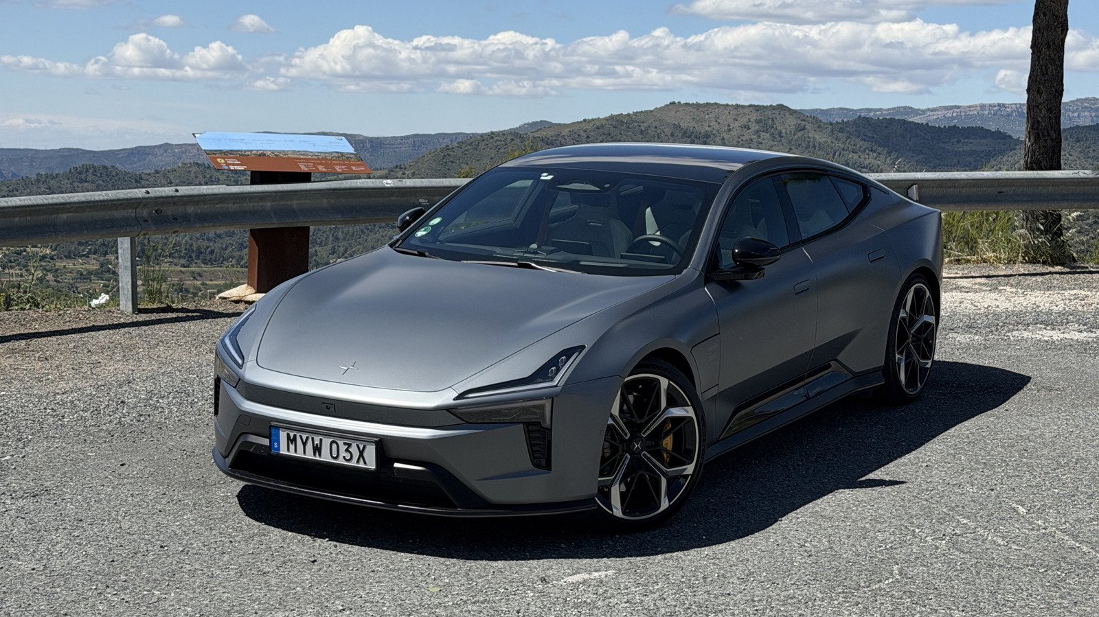 Geleceğin Gran Turismo'su: Polestar 5 İspanya Yollarında Bir Uzay Gemisi Gibi