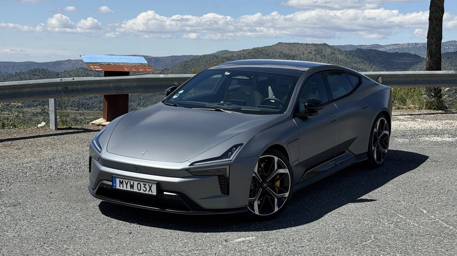 Geleceğin Gran Turismo'su: Polestar 5 İspanya Yollarında Bir Uzay Gemisi Gibi