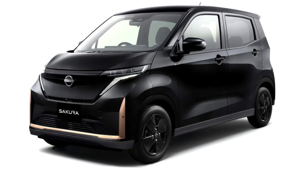 Japonya'nın En Sevilen 11.800 Dolarlık EV'si Makyajlandı: BYD Geliyor