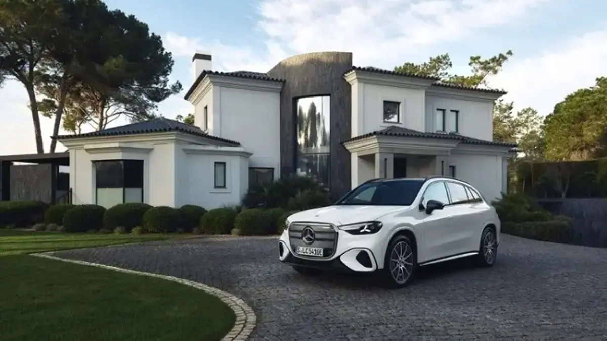 Mercedes-Benz GLC 200 AMG, Türkiye Pazarına Özel Elektrikli Motoruyla Satışta