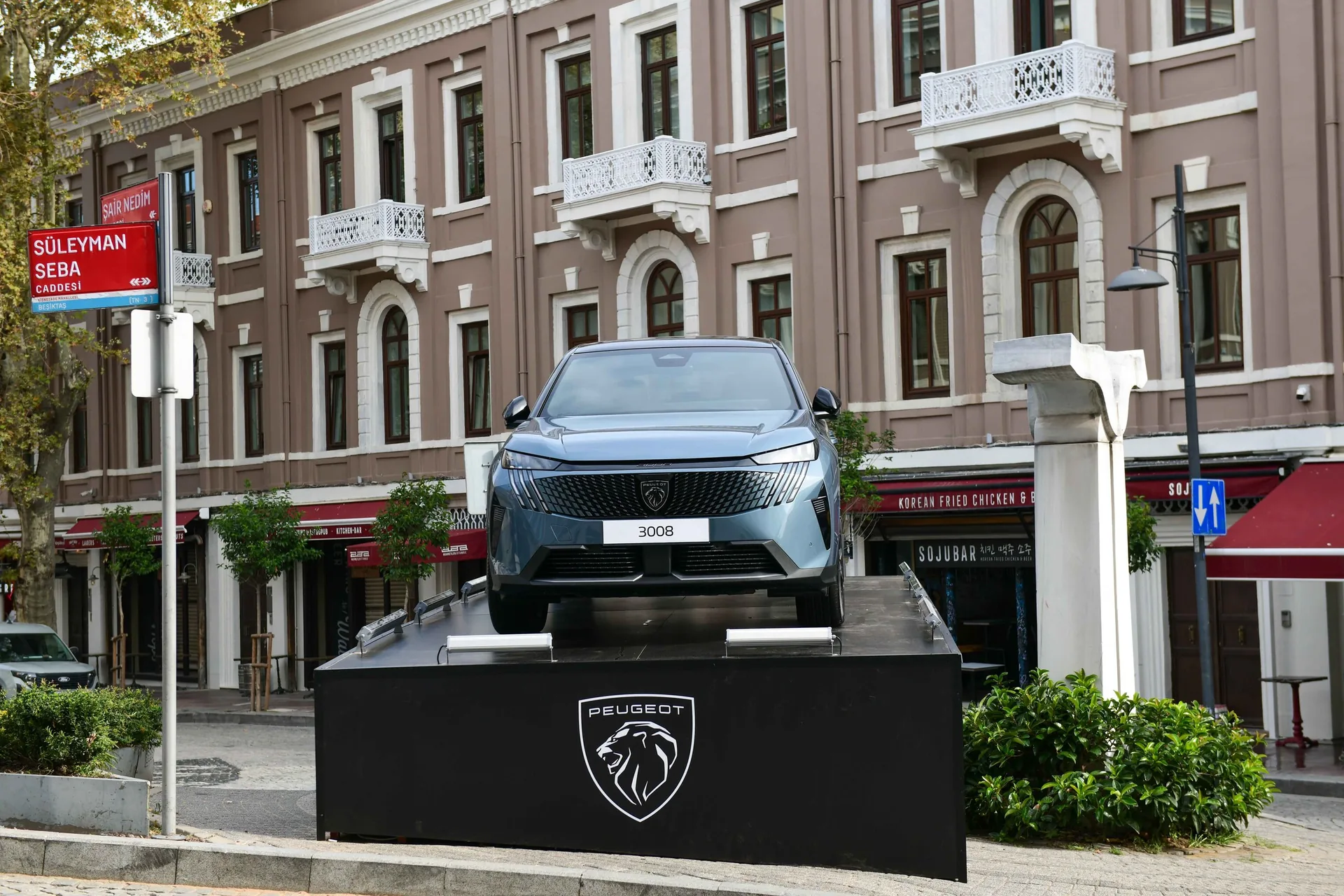 Peugeot 212 Photography Istanbul’da Sanatseverlerle Buluşuyor
