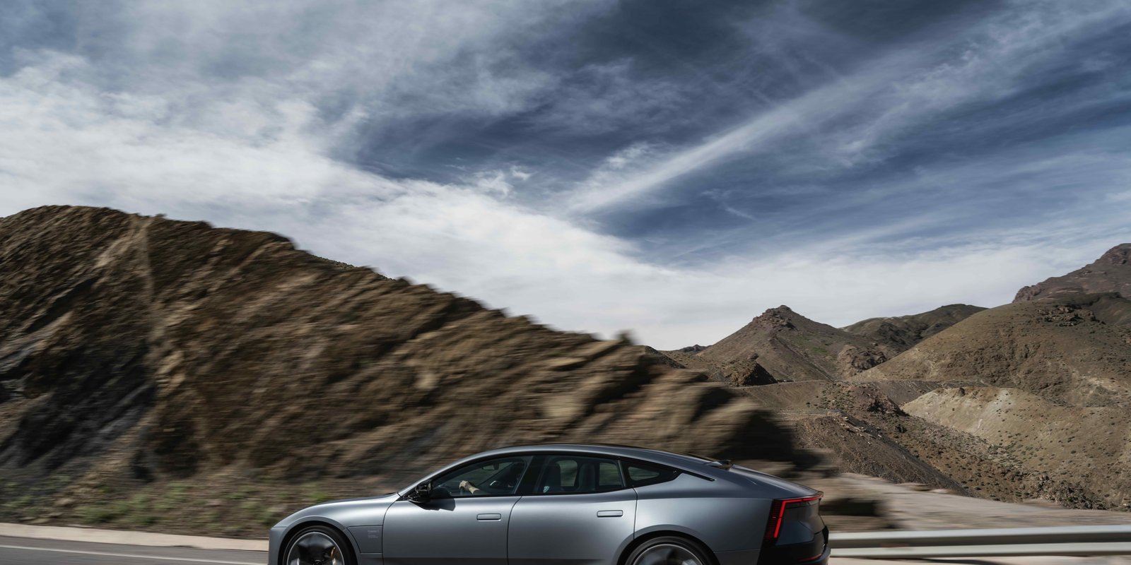 Polestar 5: Porsche Taycan'ın En Büyük Rakibi Sahneye Çıkıyor
