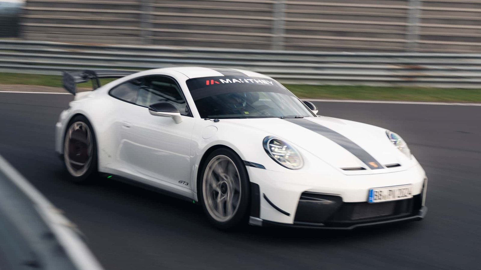 Porsche 911 GT3 Manthey, Nürburgring'de Kendi Rekorunu Kırdı