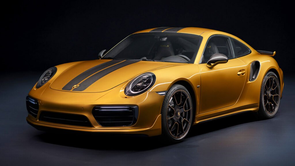 Porsche'nin Yeni Patenti Yarış Çizgilerini Batarya Göstergesine Dönüştürüyor