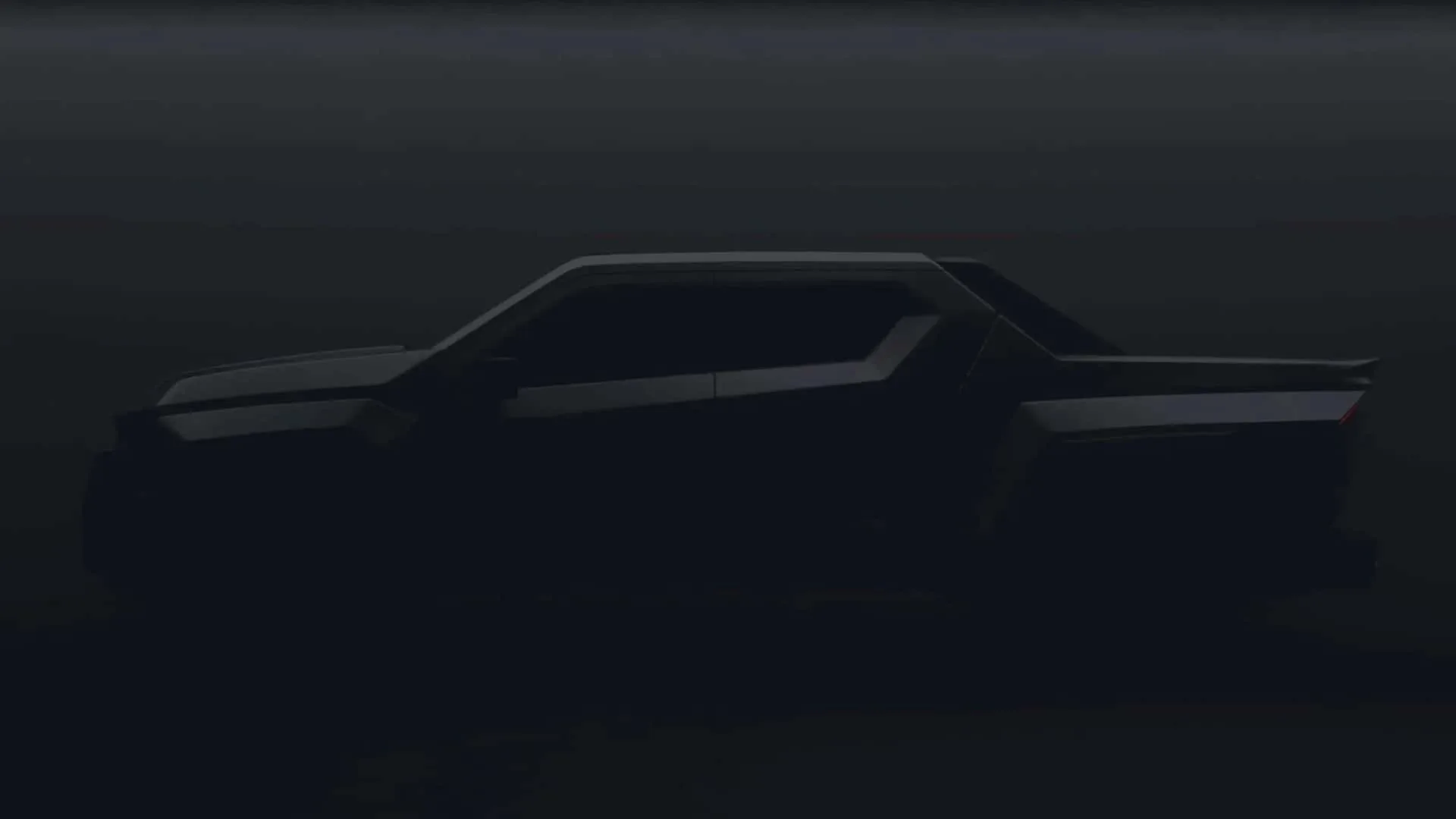 Rezvani Fortress: "Nihai Arazi Kamyoneti" İlk Teaser Fotoğraflarıyla Göründü