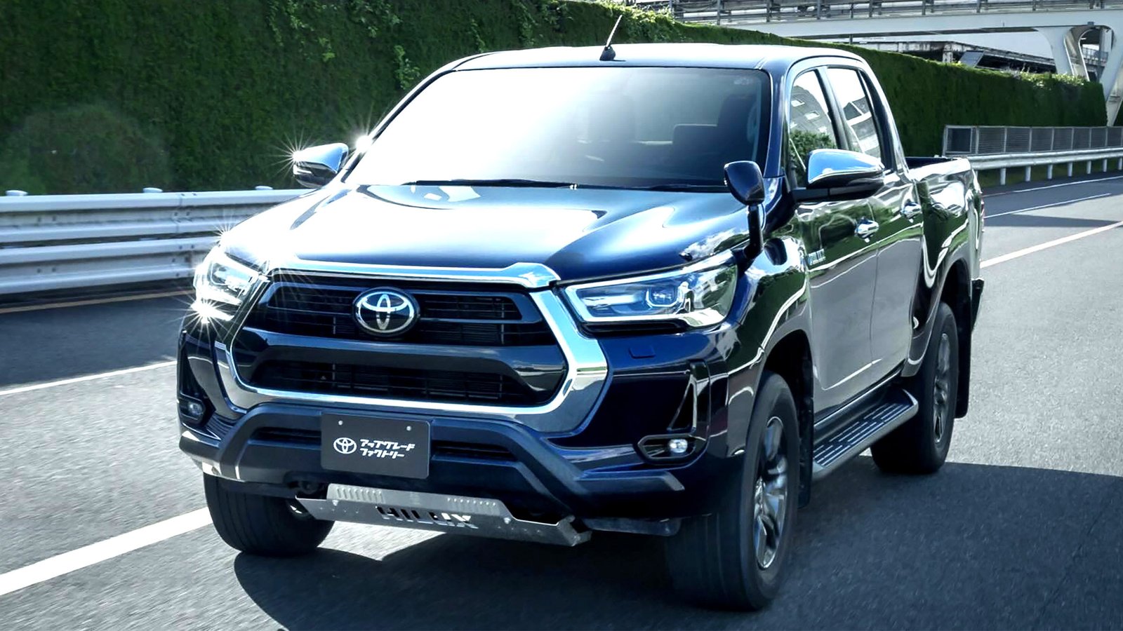 Toyota Hilux İçin Ezber Bozan Çözüm: 470 Dolarlık Parçayla Rüzgar Sorunu Bitiyor