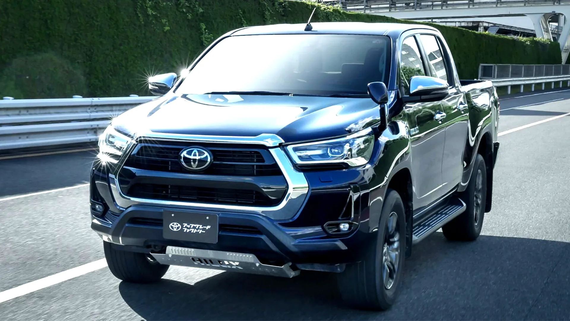 Toyota Hilux İçin Ezber Bozan Çözüm: 470 Dolarlık Parçayla Rüzgar Sorunu Bitiyor