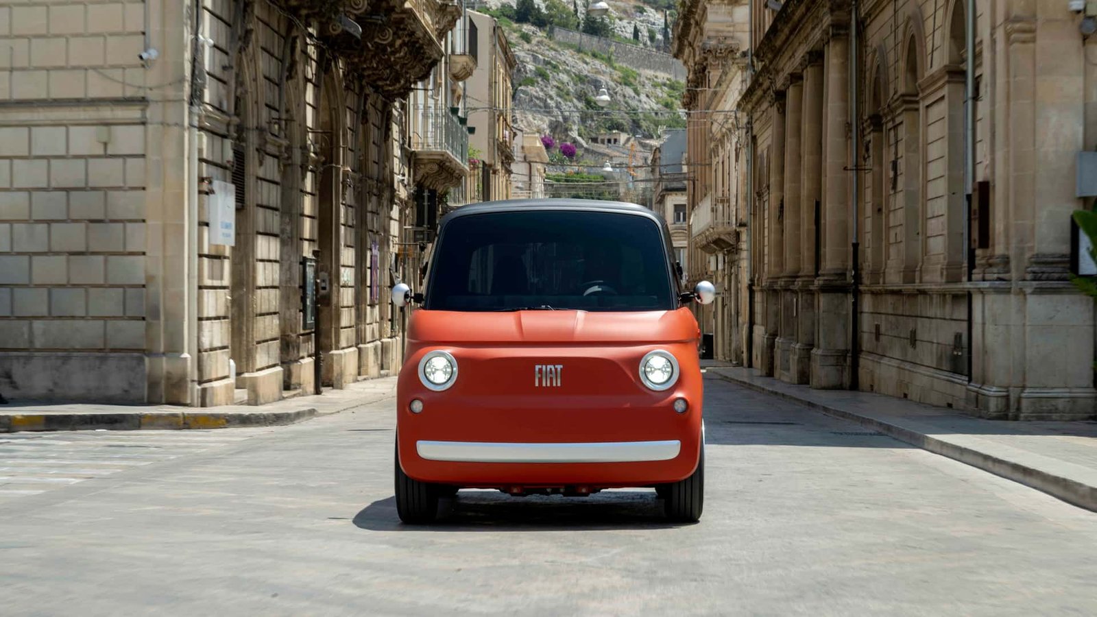 Yeni Fiat Topolino Türkiye'de Satışa Sunuldu